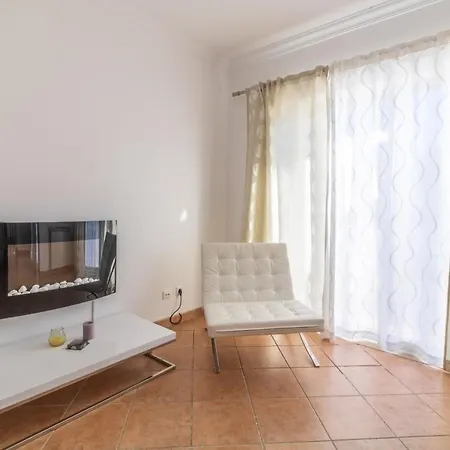 #024 Bright House In Gale With Shared Pool Semesterbostad Albufeira