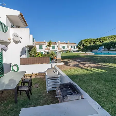 #024 Bright House In Gale With Shared Pool Semesterbostad Albufeira